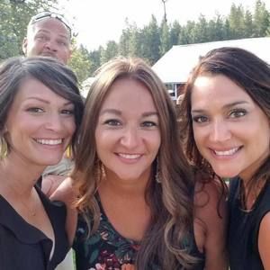 Meet your Posher, Denise